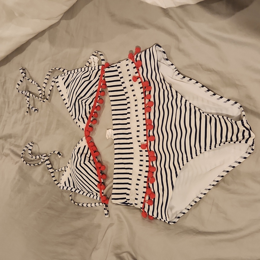 Pom pom high waist bikini